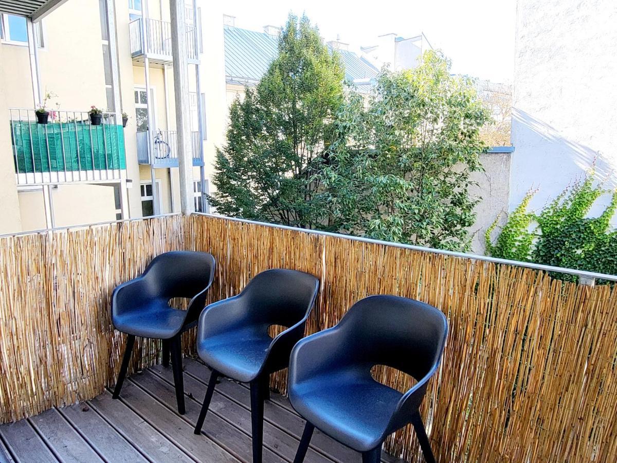 Sunny Apartment With 1 Balcony فيينا المظهر الخارجي الصورة
